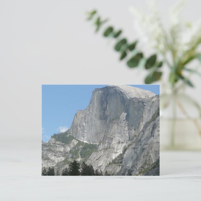Half Dome von der Seite im Yosemite-Nationalpark (Stehend Vorderseite)