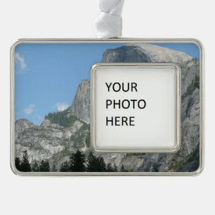 Half Dome von der Seite im Yosemite-Nationalpark Rahmen-Ornament Silber