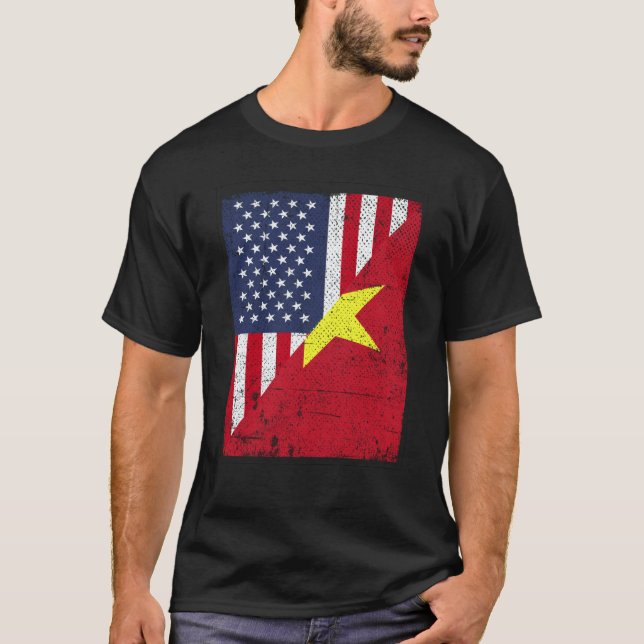 Half USA Flag Half Vietnam Flag American Vietnames T-Shirt (Vorderseite)
