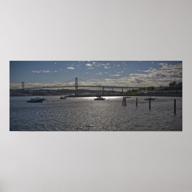 Halifax Hafen mit A. Murray MacKay Bridge Poster (Vorne)