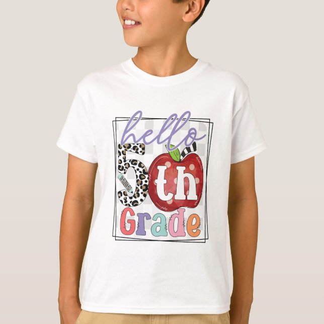 Hallo 5. Klasse, Junge oder Mädchen T-Shirt (Vorderseite)