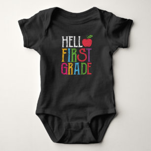 Hallo Erster Schullehrer Kinder zurück Schule Baby Strampler