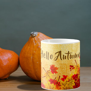 Hallo Herbst Blätter auf alten Papier Hintergrund Kaffeetasse