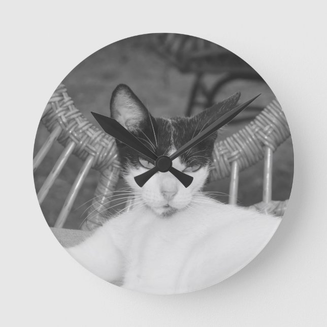 Hallo, Meow.. Runde Wanduhr (Vorderseite)