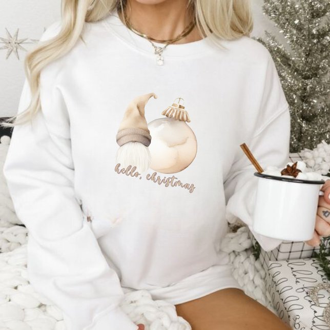 Hallo Weihnachten Beige Gnome Ornament Sweatshirt (Von Creator hochgeladen)