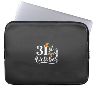 Halloween 31. Oktober Kürbis Hexenhut Design_1 Laptopschutzhülle