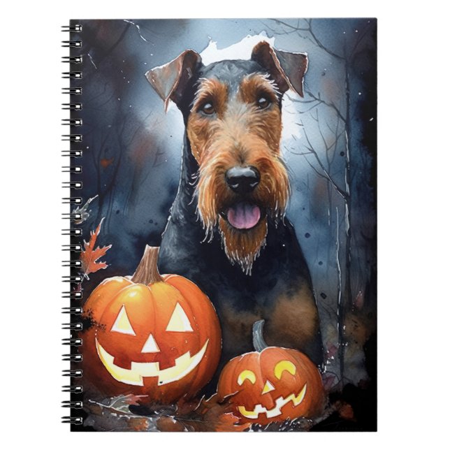 Halloween Airedale mit Pumpkins Beängstigend Notizblock (Vorderseite)
