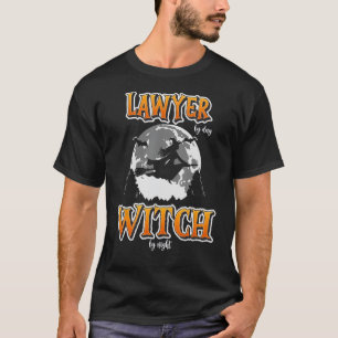 Halloween Anwalt Hexe Funny Niedlich Court of Law  T-Shirt