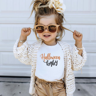 Halloween-Baby Orange und schwarze Typografie Kleinkind T-shirt