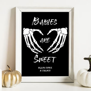 Halloween Babys sind süßes Baby Shower Poster