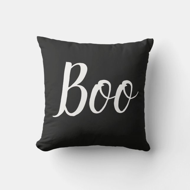Halloween Back White Boo Typografie Simple Kissen (Vorderseite)