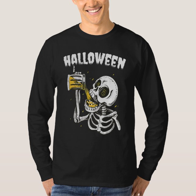 Halloween Beer Drinking Skeleton T-Shirt (Vorderseite)