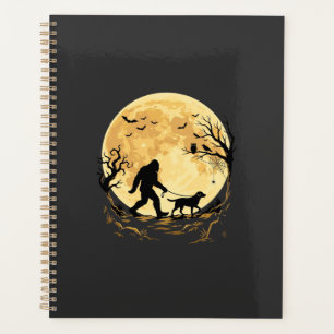Halloween Bigfoot laufender Labrador unter Vollmon Planer