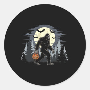 Halloween Bigfoot Sasquatch im Wald Jack-o-l Runder Aufkleber