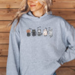 Halloween Black Cats Spooky Niedlich Funny Hoodie<br><div class="desc">Mit diesem hübschen Sweatshirt und T - Shirt aus der Crew der schwarzen Katze wird dieses Halloween zum niedlichen Erlebnis! Dieses Design ist ein Muss für jeden Katzenliebhaber, der eine perfekt festliche Lineup einer Kürbiskatze, Fledermauskatze, Skelettkatze, Geisterkatze und Mummy-Katze aufweist. Feiern Sie die unheilvollste Jahreszeit in einem lustigen und niedlichen...</div>