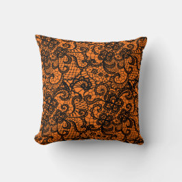 Halloween Black Lace auf Orange Kissen