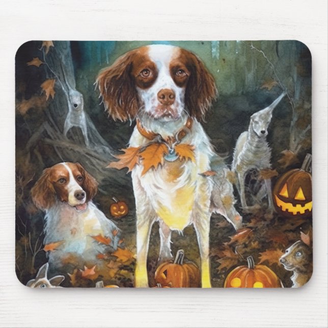 Halloween Brittany Spaniel mit Kürbissen Gruselig Mousepad (Vorne)