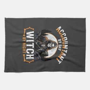 Halloween Buchhalter bei Tag Hexe bei Nacht Design Geschirrtuch