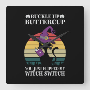 Halloween Buckle Up Butter Cup Birthday Quadratische Wanduhr