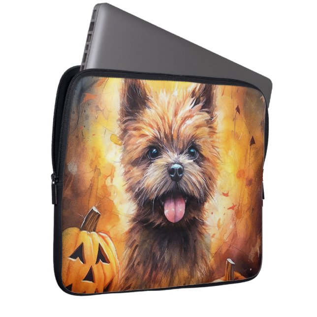 Halloween Cairn Terrier mit Pumpkins Beängstigend Laptopschutzhülle (Vorne Rechts)