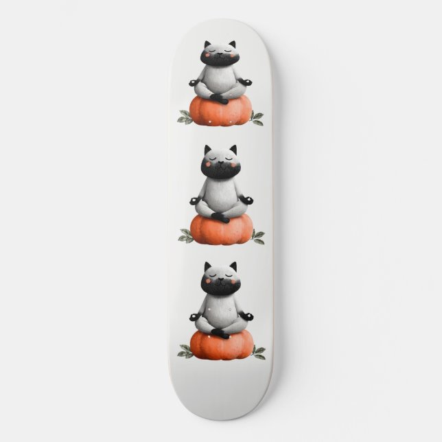 Halloween Cat on Pumpkin Design Skateboard (Vorderseite)