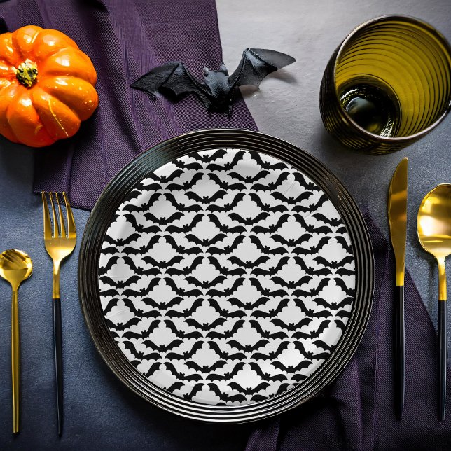 Halloween Cloud Colony von Fledermäusen in Schwarz Pappteller (Colony of Bats Halloween Pattern Paper Plates)