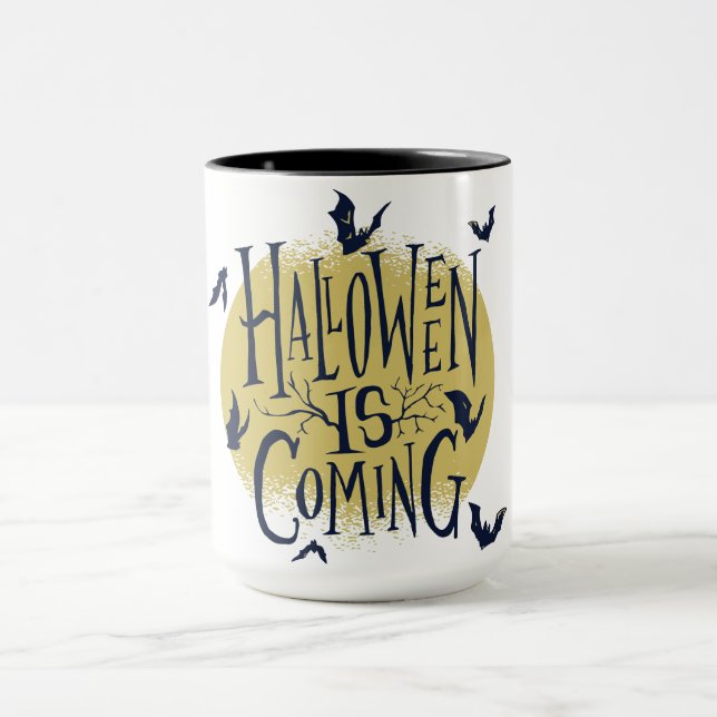 Halloween Collection - Halloween kommt Tasse (Zentrum)