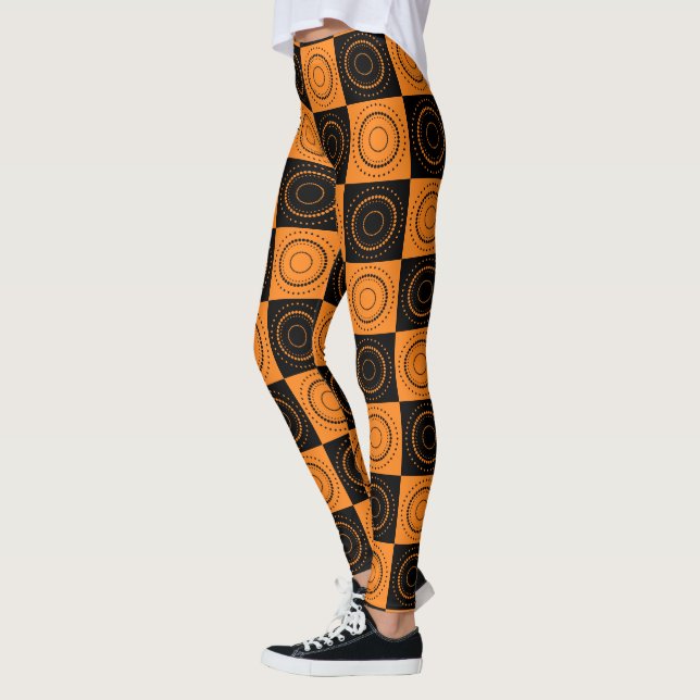 Halloween Concentric Orange and Black Polka Docks Leggings (Links)