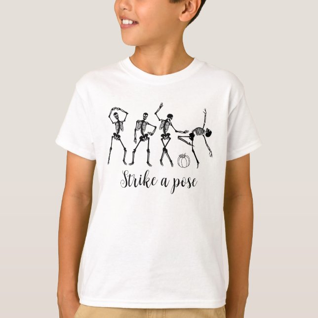 Halloween Dancing Skeleton Anpassen Funny Text T-Shirt (Vorderseite)