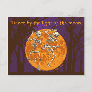 Halloween Dancing Skeletons Moon Postkarte