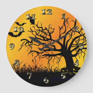 Halloween-Design mit Fledermäusen, Bäumen und Kürp Große Wanduhr