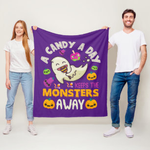 Halloween Ein Süßigkeit Pro Tag Hält Die Monster F Fleecedecke