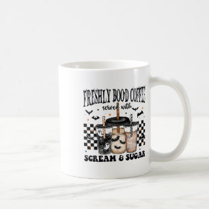 Halloween frischer Boo'd-Kaffee serviert mit Schre Kaffeetasse