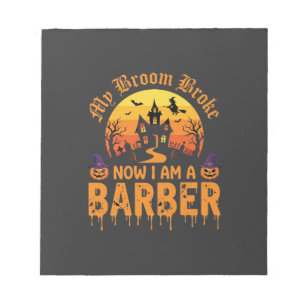 Halloween-Friseur-Hexe-Besen-Zerbrochenes Spukhaus Notizblock