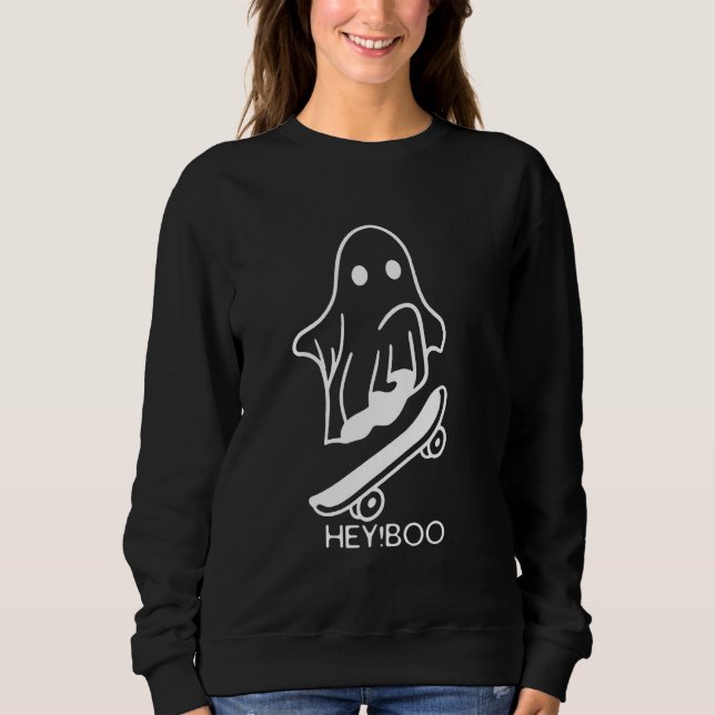 Halloween Fun Meets Skateboard Passion in Hey Boo  Sweatshirt (Vorderseite)