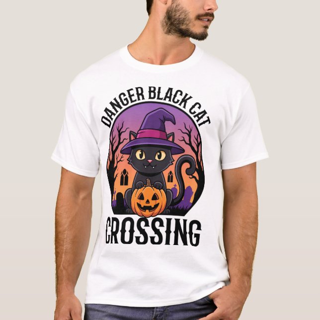 Halloween Gefahr Schwarze Katze Überquerung T-Shirt (Vorderseite)
