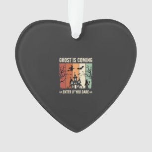 Halloween-Geist kommt ins Spukhaus Ornament