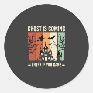 Halloween-Geist kommt ins Spukhaus Runder Aufkleber