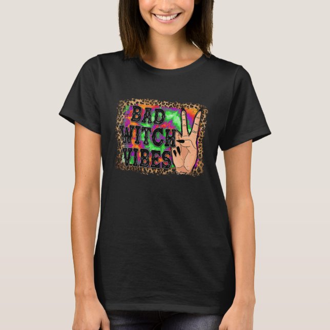 Halloween Ghost Bad Witch Spooky Vibes Leopard Sea T-Shirt (Vorderseite)
