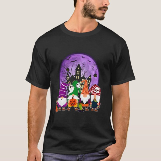 Halloween Gnome Mondfledermäuse Süßes oder Saures  T-Shirt (Vorderseite)