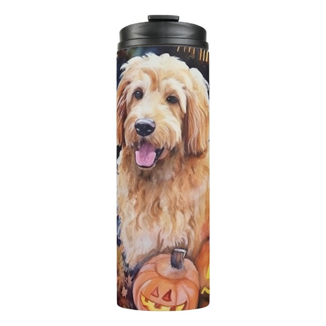 Halloween Goldendoodle mit Pumpkins Beängstigend Thermosbecher (Vorderseite)