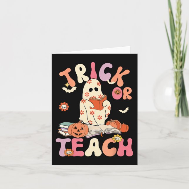 Halloween Groovy Trick oder Teach Retro Floral Gho Karte (Vorderseite)