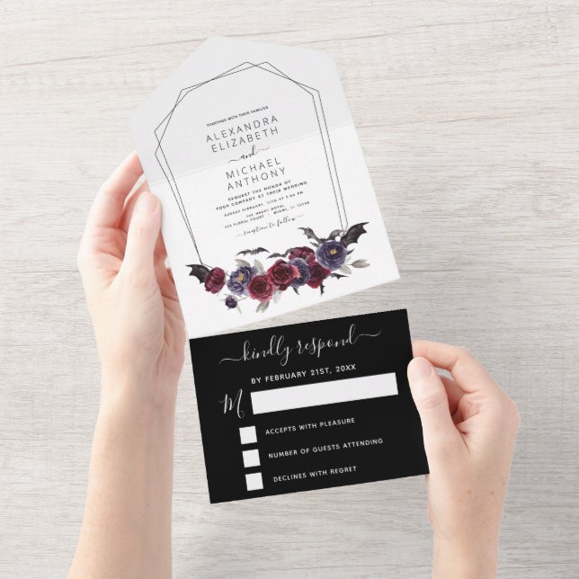 Halloween Herbst Dunkler Burgund Schwarz All In One Einladung (Abreißen)