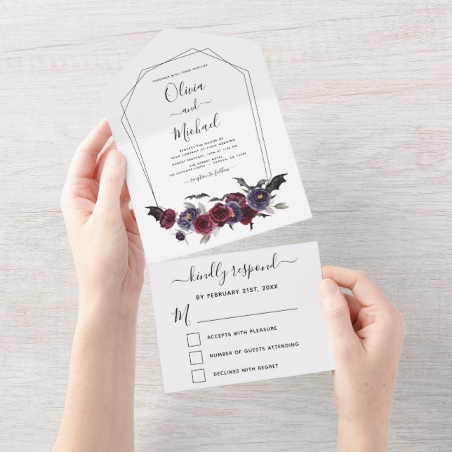 Halloween Herbst Dunkler Burgund Schwarz All In One Einladung (Abreißen)