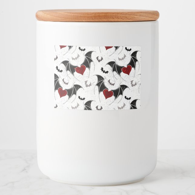 Halloween-Herz mit schwarzen Fledermausflügeln Lebensmitteletikett (Vorderseite)