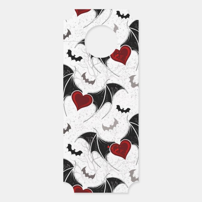 Halloween-Herz mit schwarzen Fledermausflügeln Türanhänger (Vorderseite)