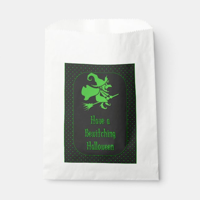 Halloween Hexe zaubern Geschenktütchen (Vorderseite)