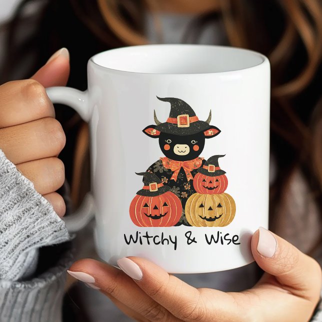 Halloween Highland Cow Hexe & Pumpkins Tasse (Von Creator hochgeladen)