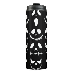 Halloween Hintergrund. Nahtloses Muster mit Halbwe Thermosbecher