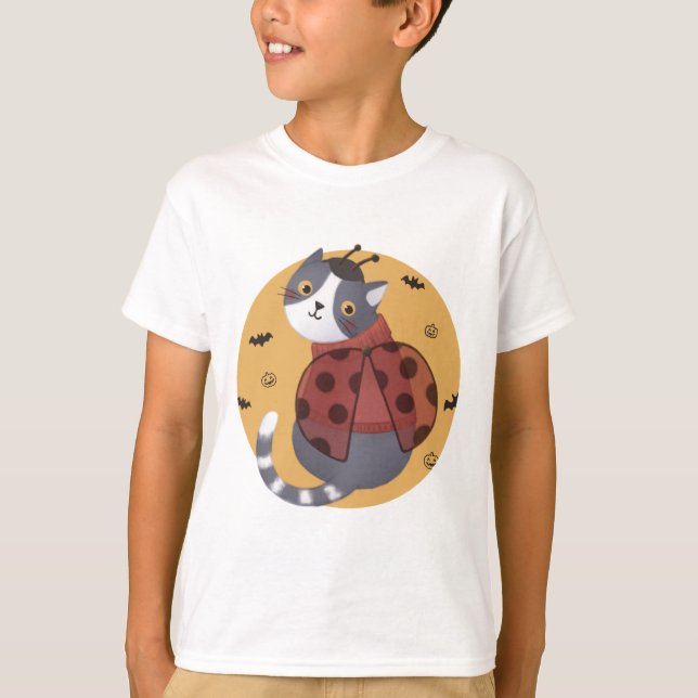 Halloween Illustration: Ladybug Cat T-Shirt (Vorderseite)